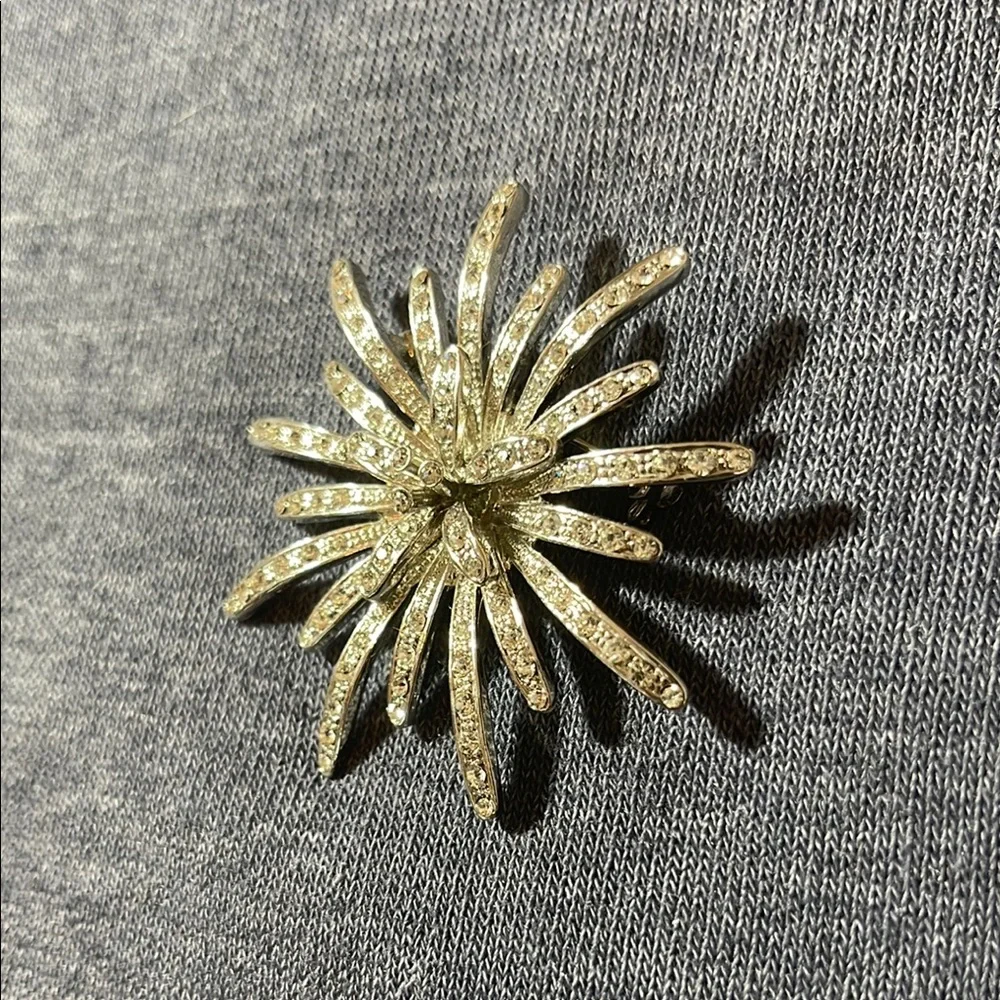 1960s 3-D Atomic Starburst Brooch